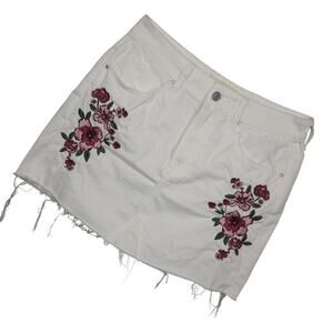 Pacsun Women's Embroidered Denim Skirt Sz 26 Floral Distressed Frayed Hem White